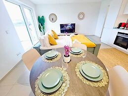 Warm&Bright 1BR w terrace&parking