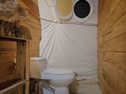 Xhere Glamping By GEstores
