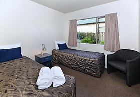 Anika Motel