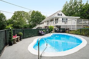 Sunset Suites