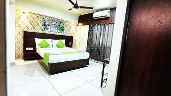 Hotel Express Mindspace Airoli