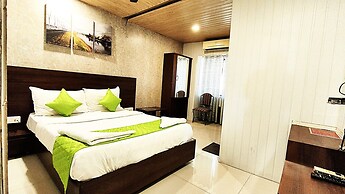 Hotel Express Mindspace Airoli