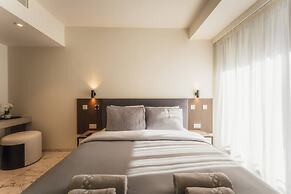 Official Mercury Suites With Rooftop Pool Access