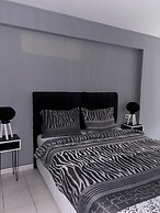 N0 19 RENTAL HAUSE