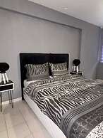 N0 19 RENTAL HAUSE