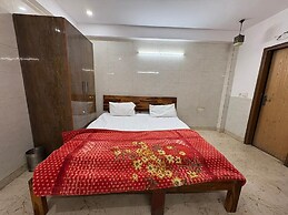 Hotel Twamev Ashram
