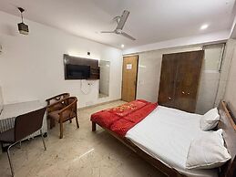 Hotel Twamev Ashram