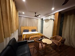 Hotel Twamev Ashram