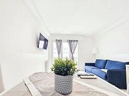 New Big Flat 8 Pers AC WiFi