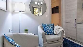 Indigo Apartment by Corfuescapes