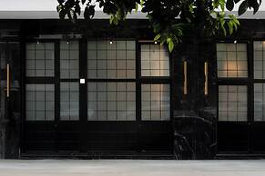 Koukaki Golden Lofts