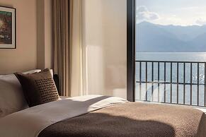 Dali Mountain and Lake View Hotel