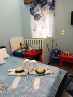 Maria's Cozy Getaway in Glyfada