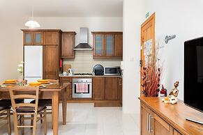 Spacious & Cosy APT - Msida Uni Heights