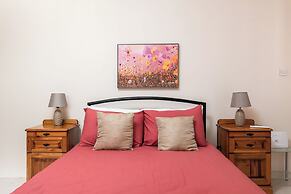 Spacious & Cosy APT - Msida Uni Heights