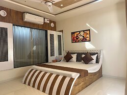 Green Paradise Trimbak