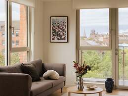 Fyfe Breeze in Edinburgh
