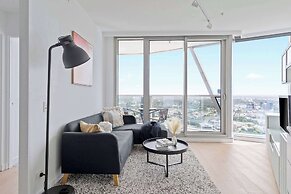 Cozy Apt Next to Southern Cross With Amazing Views