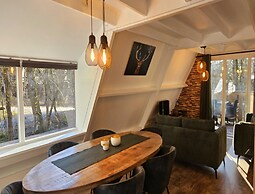 Fenced Country Chalet in Durbuy