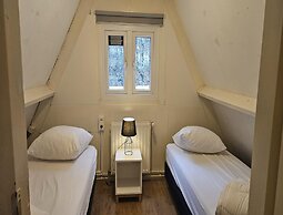Fenced Country Chalet in Durbuy
