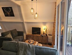 Fenced Country Chalet in Durbuy