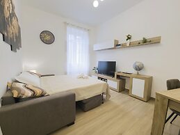 Testaccio Patty Flat