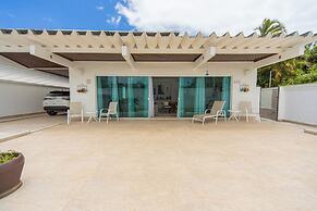 Incr vel e Ampla Casa a 200m da Praia da Enseada