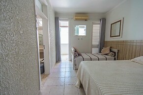 Incr vel e Ampla Casa a 200m da Praia da Enseada