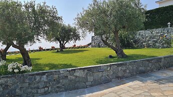 VILLA AGA