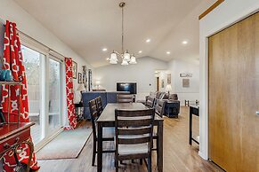 1/2 Mi to Lake! Traverse City Retreat w/ Dock