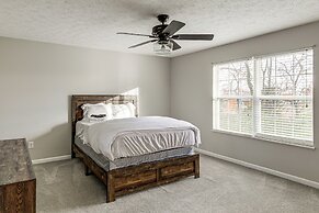 2 Mi to Arts & Design District: Retreat w/ Yard