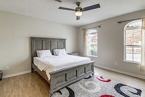 2 Mi to Arts & Design District: Retreat w/ Yard