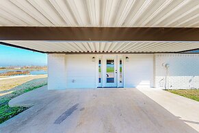 Expansive, Dog-friendly 3BR w/ Pond, Pool, Patio