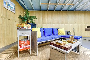 Endless Entertainment! Unique & Cozy Theodore Home