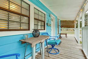 Endless Entertainment! Unique & Cozy Theodore Home