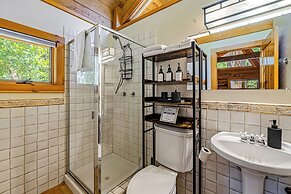 Dog-friendly 3BR on 200 Acres w/ River Access