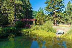 Gorgeous, Dog-friendly, Riverfront, 200-acre Ranch