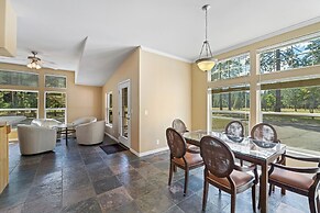 Gorgeous, Dog-friendly, Riverfront, 200-acre Ranch