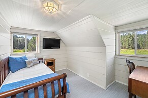 Gorgeous, Dog-friendly, Riverfront, 200-acre Ranch