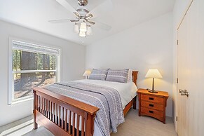 Gorgeous, Dog-friendly, Riverfront, 200-acre Ranch