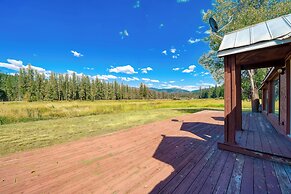 Dog-friendly 3BR on 200 Acres w/ River Access