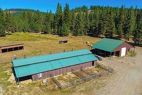 2 Riverfront, Dog-friendly Cabins on 200 Acres