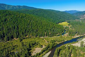 2 Riverfront, Dog-friendly Cabins on 200 Acres