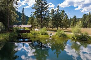 2 Riverfront, Dog-friendly Cabins on 200 Acres