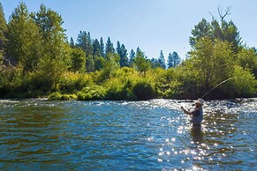 2 Riverfront, Dog-friendly Cabins on 200 Acres