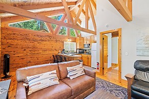 2 Riverfront, Dog-friendly Cabins on 200 Acres