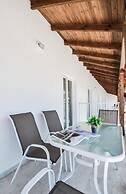 Imeres Studios & Apartments
