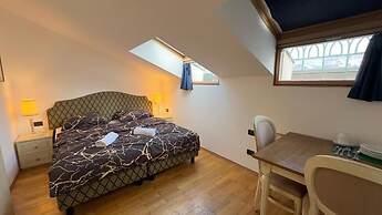 Fantastic Inn Warsaw - CH30