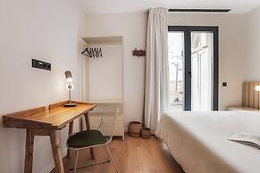 Numancia Apartments by Olala Homes
