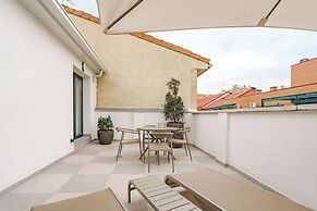 Numancia Apartments by Olala Homes